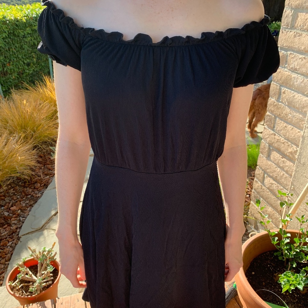 NEW TOPSHOP DRESS! - Picture 3 of 4